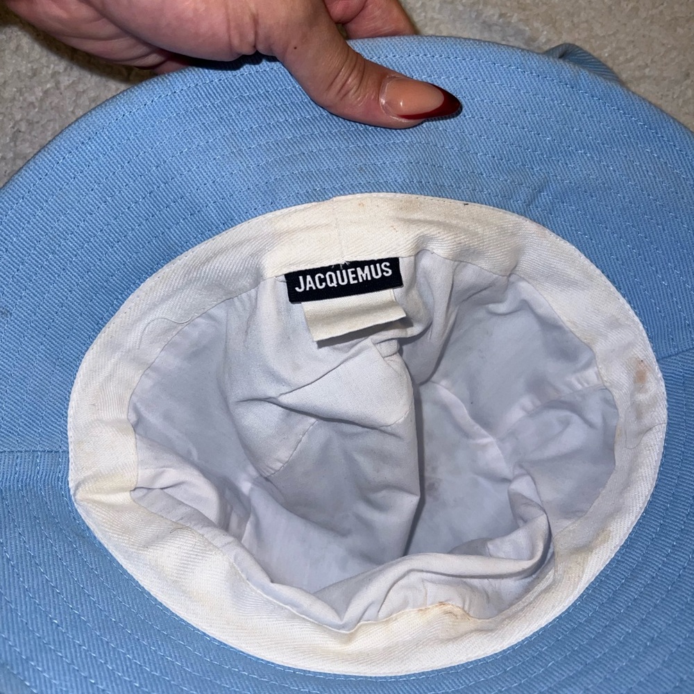 JACQUEMUS Adjustable BUCKET HAT - Picture 3 of 3